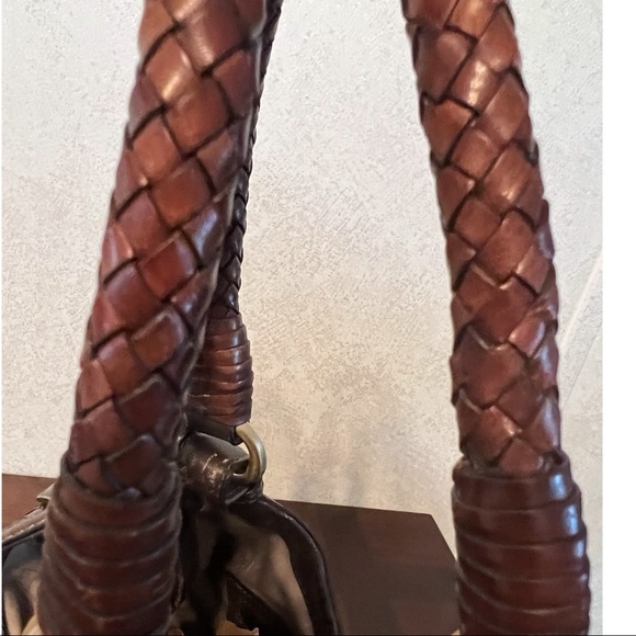 Cole Haan Genevieve Weave Triangle Bag Cole Haan Woven Leather Purse - Picture 6 of 13